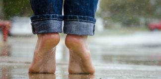 Why You Should Never Get A Fish Pedicure Again