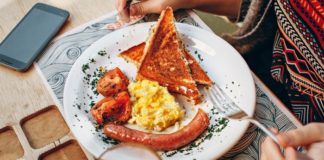 3 Reasons Brunch Is Actually Not Overrated At All brunch meal eggs toast