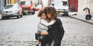 5 Modern Reasons Women Don’t Want To Have Kids mother mom women don't want kids