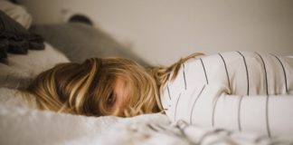 How Napping Can Actually Improve Your Productivity & Health