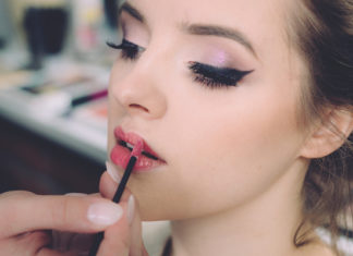 Beauty Guru Nikkie de Jager Shares Powerful Tutorial On Controlling Narratives