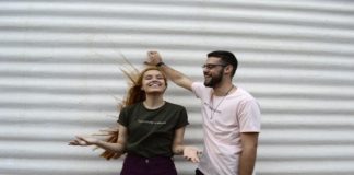 9 Ways To Prevent Your Significant Other From Feeling Jealous Of A Friend