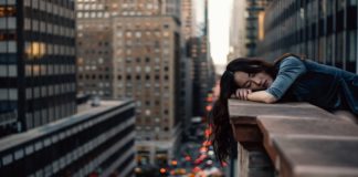 5 Ways For Highly Sensitive People To Manage Coronavirus Anxiety