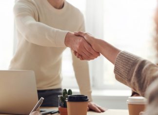 4 Reasons Networking Is So Important For Young Professionals networking-hands