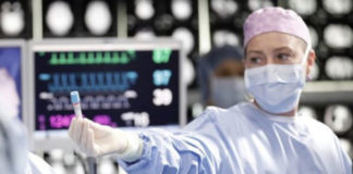 ‘Grey’s Anatomy’ Is Going To Tackle COVID On Season 17 greys-anatomy