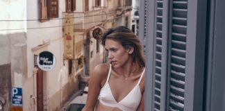8 Bra Hacks That Will Come In Handy This Summer