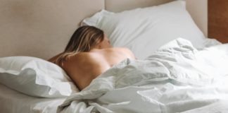 Keep Waking Up At Night? Here’s What Your Body Is Trying To Tell You waking up in the middle of the night