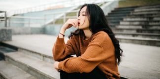 To The Friend That Left Me Behind For Her Boyfriend