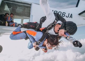 free fall skydive