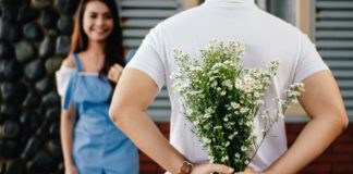 9 Reasons Dating Was Way Better Back In The Day old-school-dating