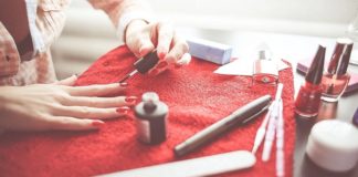 6 Tips For Getting Salon-Worthy Nails At Home