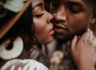 Men Share What They Really Think About Female Pubic Hair men-women-pubic-hair