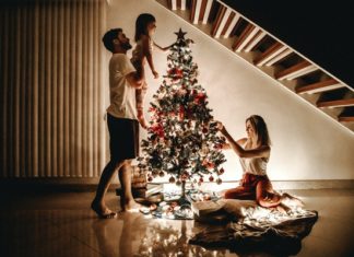 family-holiday-celebrating