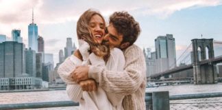 11 Signs That He’s Falling In Love With You (Even If He Hasn’t Said It)
