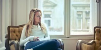 woman-single-not-dating