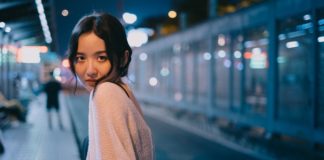 To The Girl Who Lost A Lover Due To Her Own Insecurities woman-with-insecurities