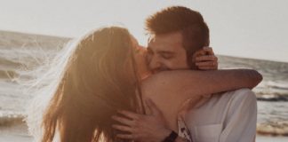 11 Cute Things To Say If You’re Not Ready To Say I Love You Back