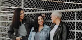 It’s Time To Change Your ‘Mean Girl’ Behavior And Stop Doing These 7 Things