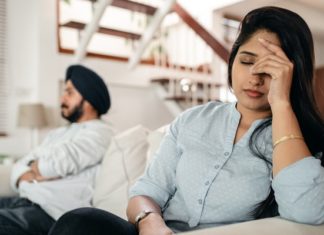 husband-relationship-annoyed