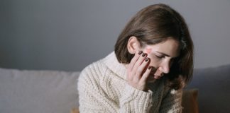 How To Know If The Person Who Abandoned You In The Past Is Still Affecting You Today
