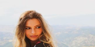 7 Signs You’re Way More Attractive Than You Believe