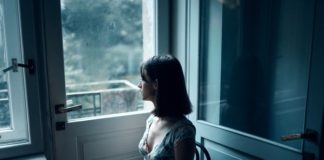 7 Signs Your Ex Will Come Back After A Breakup woman-after-breakup