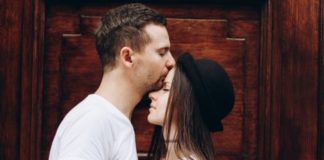 7 Signs You Are Trying Too Hard In Your New Relationship