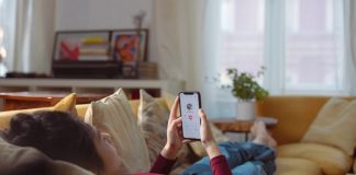 22 Lines You Should Use On A Dating App When The Convo Gets Stale