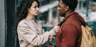 10 Signs He Still Loves His Ex-Girlfriend And You Should Run man-loves-ex-girlfriend