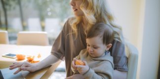 6 Things Companies Can Do To Empower Working Moms working-moms-home