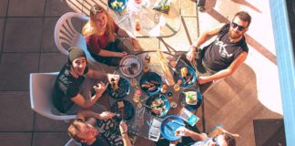5 Fun Party Foods For The Transition From Summer To Fall friends-table-foods