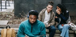 How Judging Everyone Actually Affects Your Own Self-Esteem