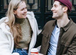 3 Easy Ways To Charm His Socks Off (And Make Him Fall For You) woman-charm-man