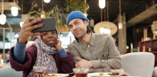7 Tips To Help Ease Your First-Date Jitters first-date-anxiety