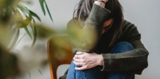To The Woman Who Was Cheated On: You Deserve So Much Love woman-cheated-on-love