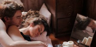 How Couples Can Create Healthy Sleep Habits Together
