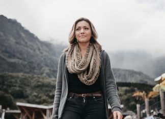 How To Maintain Your Identity & Be Independent When You’re In A Relationship