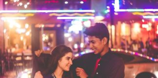 3 Ways To Make A Woman Feel Truly Special