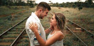5 Things Men Do When They’re Genuinely Falling In Love