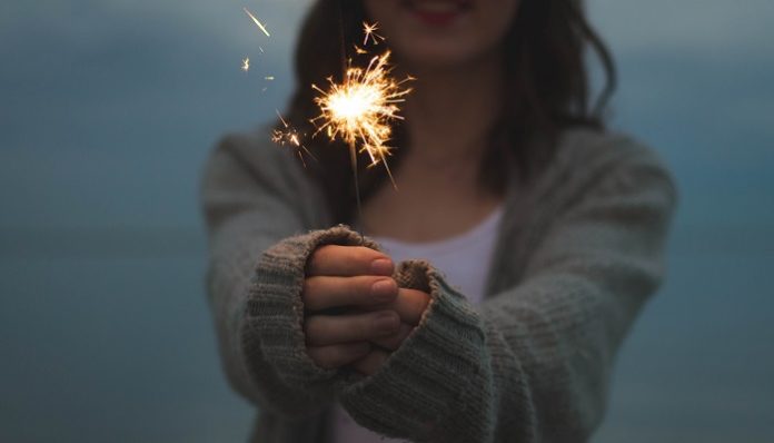 new-years-resolutions-sparkler