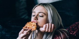 5 Fun Ways To Spend Time With Yourself & Actually Enjoy It
