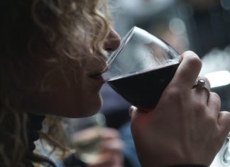 5 Signs You May Have An Unhealthy Relationship With Alcohol