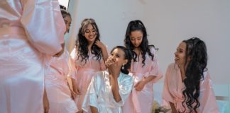 6 Things to Remember When Picking Your Bridesmaids
