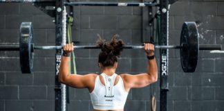 Build Muscle With These 5 Strength Training Workouts muscle-woman