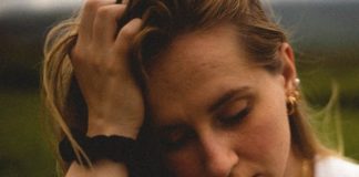 Don’t Worry, Be Happy: 6 Ways To Get Out Of Your Own Head woman-worry