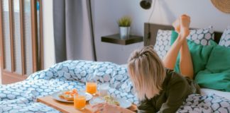 10 Tips For Living A Happier And Healthier Life As You Get Older
