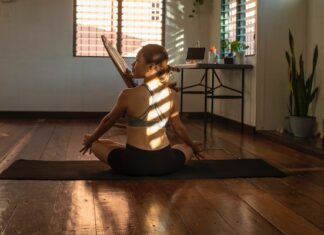 8 Exercises You Can Do At Home To Get Your Heart Pumping