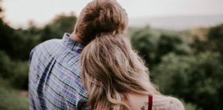 How Being A ‘People-Pleaser’ Can Lead To Trust Issues In Your Relationship