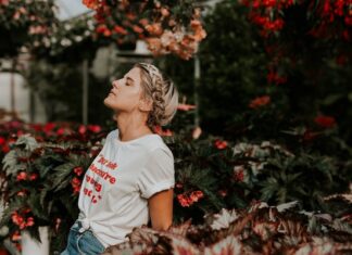 6 Natural Remedies To Help You Truly Relax