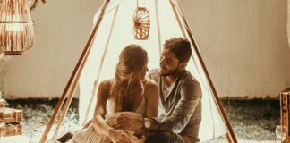 How To Let Your Significant Other Know They Feel Like Home couple-home